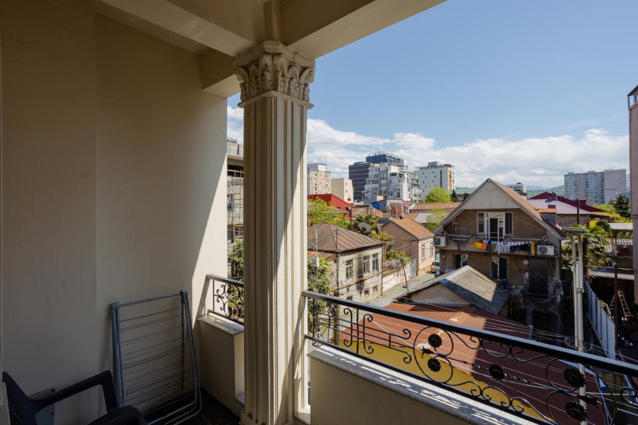 Daisi Sunset Hotel Batumi Bagian luar foto