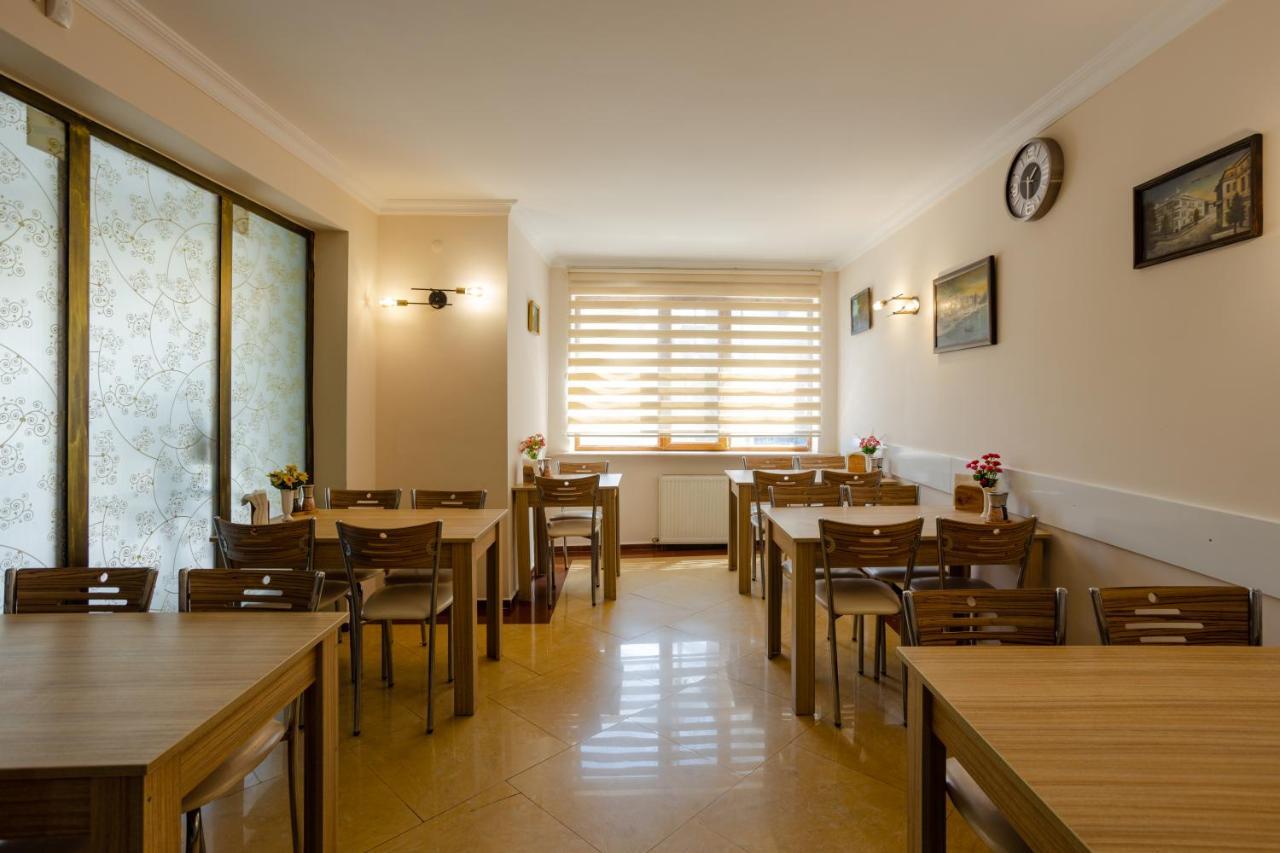 Daisi Sunset Hotel Batumi Bagian luar foto